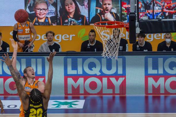 足管中心将 足管中心将